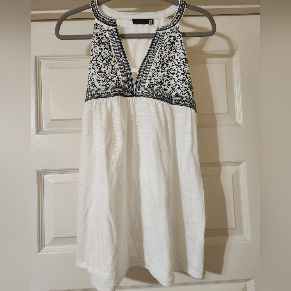 THML White tank